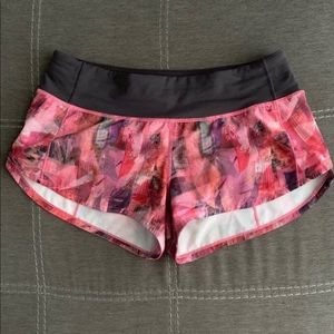 Lululemon Sun Dazed Multi Pink speed shorts size 4